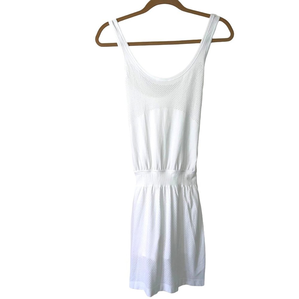 Lululemon Flex On Court Tennis Dress Womens Size 4 Nylon Spandex Blend White